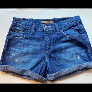 Joe’s shorts size 24, only worn once!